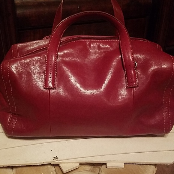 Red Anne Klein purse. - Picture 4 of 5